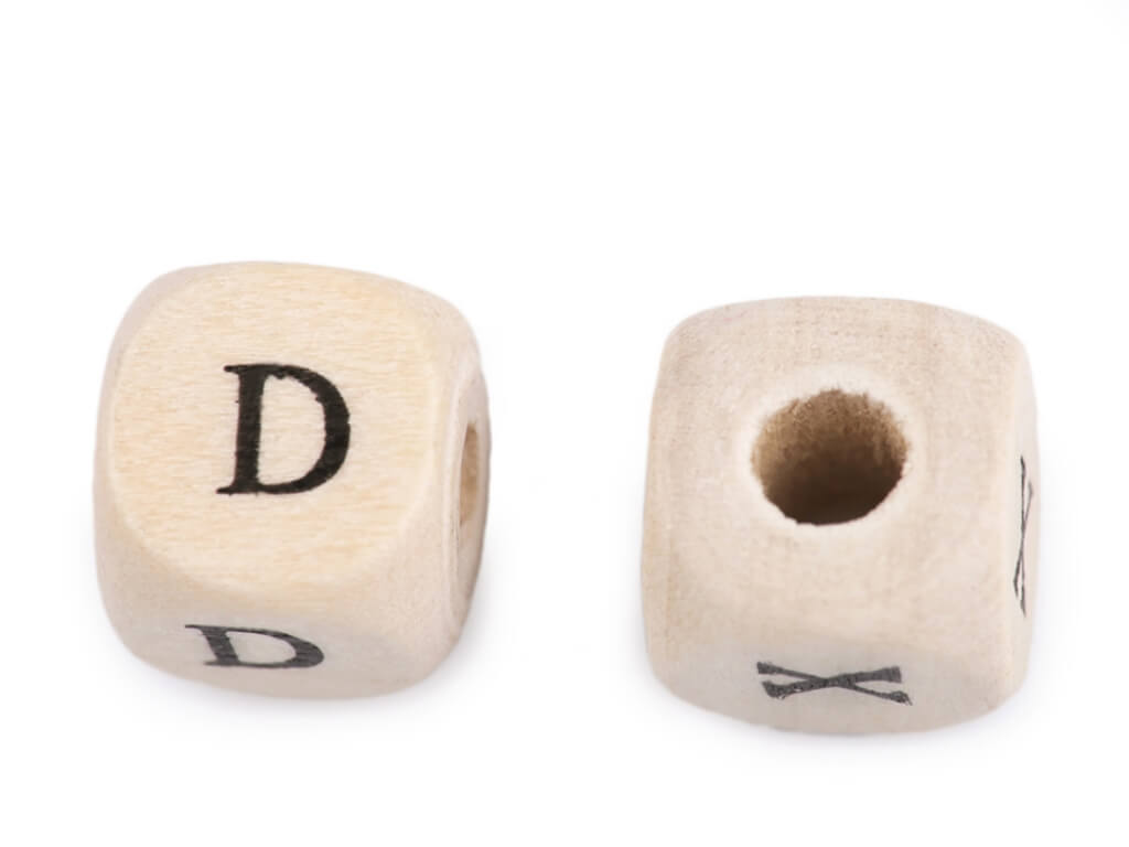 Stoklasa Holzperlen - Buchstaben zum Auffädeln bei bei bei bei Lieblingsgarn