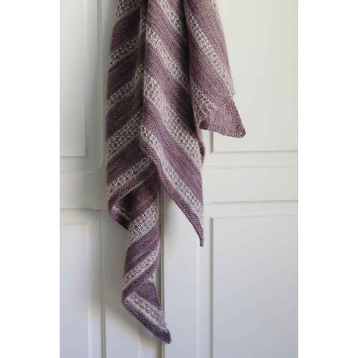 Eviknitwear Pattern Tuch Schmetterling Strickanleitung - eviknitwear (PDF) bei bei bei bei bei bei bei bei Lieblingsgarn