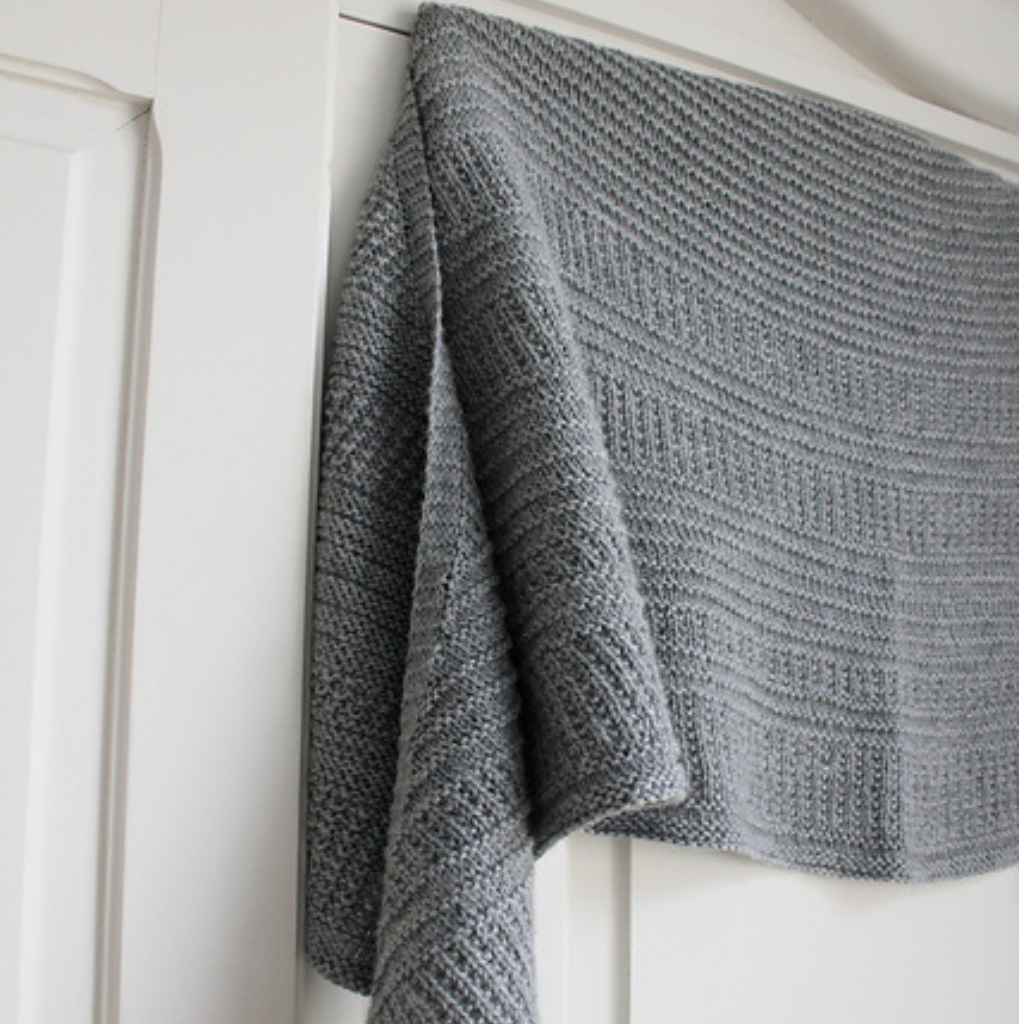 Eviknitwear Pattern Tuch Anomalie Strickanleitung - eviknitwear (PDF) bei bei bei bei bei bei bei bei Lieblingsgarn