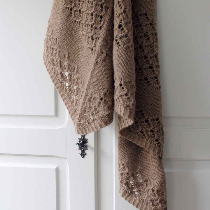 Eviknitwear Pattern Tuch Batumi Strickanleitung - eviknitwear (PDF) bei bei bei bei bei bei bei bei Lieblingsgarn