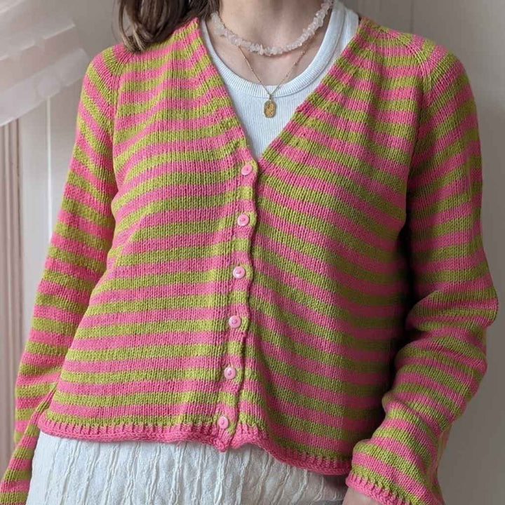 Knitmitjo Pattern Layer me in Stripes Cardigan Strickanleitung - knitmitjo (PDF) bei bei bei bei bei bei bei Lieblingsgarn