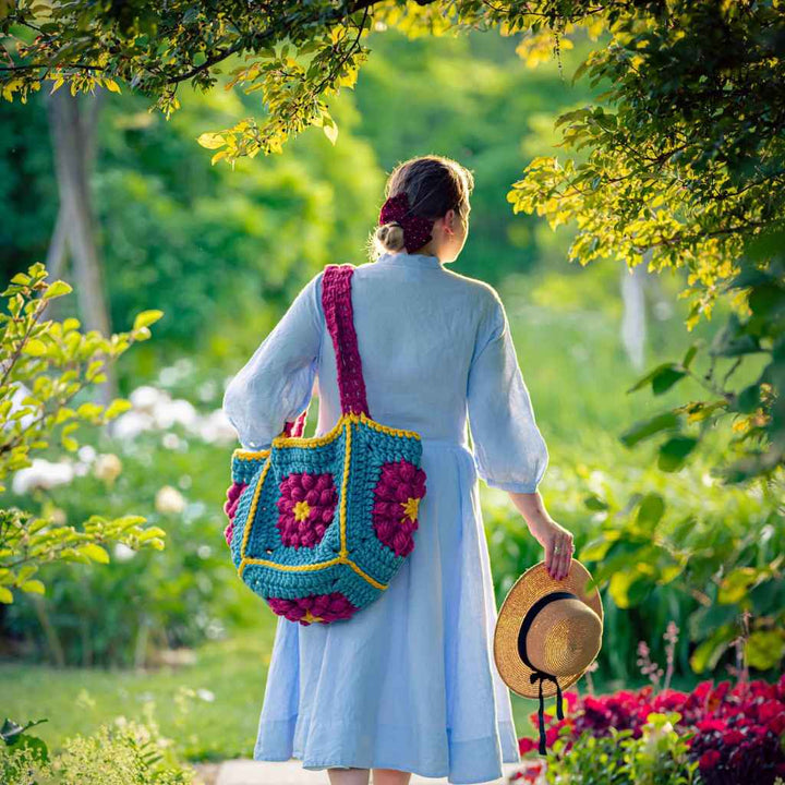 cickadesign Tasche Floral Square Bag Häkelanleitung - Cicka Design (PDF, englisch) bei bei bei bei Lieblingsgarn