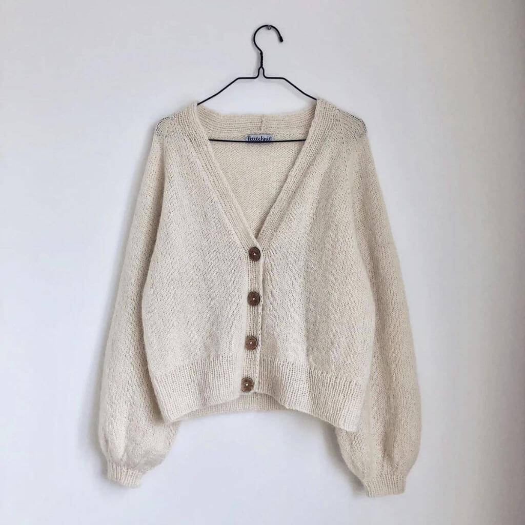 PetiteKnit Pattern Leichter Balloncardigan Strickanleitung - PetiteKnit (Heft) bei bei bei bei Lieblingsgarn