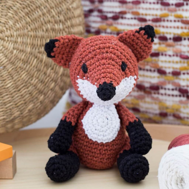 Hoooked DIY Aigurumi Fuchs Fergie bei bei bei bei Lieblingsgarn