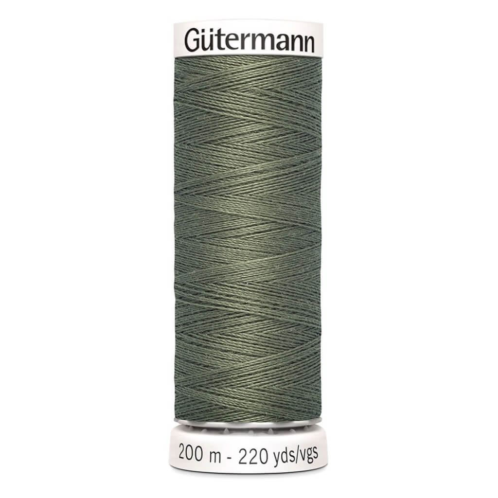 Gütermann Nähfaden Mara Allesnäher 200 m, Farbe 824 – Synthetik bei Lieblingsgarn