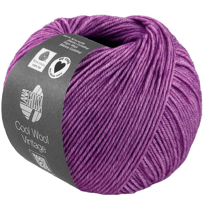Lana Grossa Cool Wool Vintage, Farbe 7396 Rotviolett – Merino und Schurwolle bei Lieblingsgarn