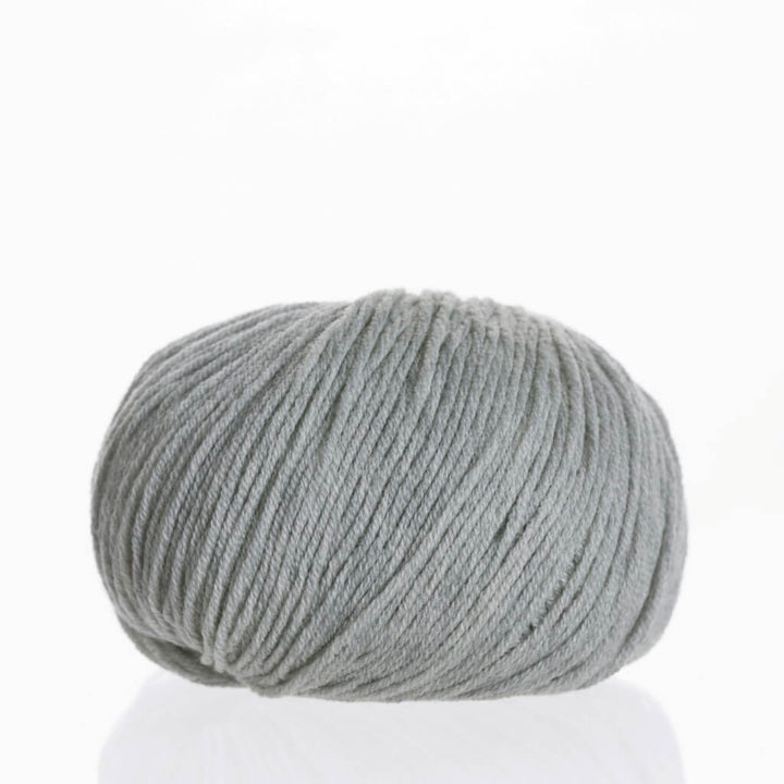Ferner Wolle Merino 160, Farbe 403 hellgrau – Merino bei Lieblingsgarn