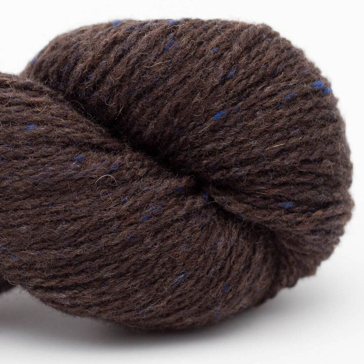 BC Garn Loch Lomond GOTS, Farbe 7 Dunkelbraun – Schurwolle bei Lieblingsgarn