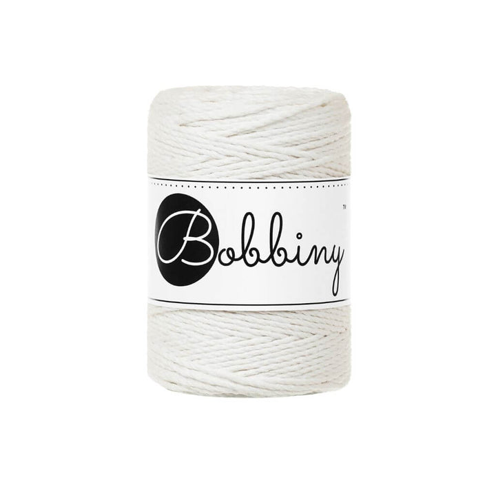 Bobbiny Makramee Garn 1,5 mm x 100 m gedreht, Farbe Off White – Baumwolle bei Lieblingsgarn