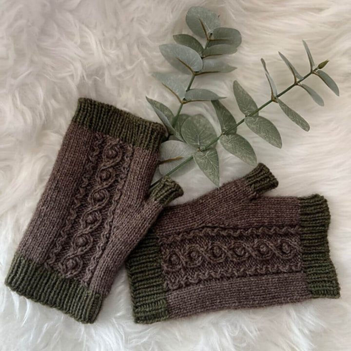 Miene Knits Budburst Mitts Handstulpen Strickanleitung - Miene Knits (PDF) bei bei bei bei Lieblingsgarn