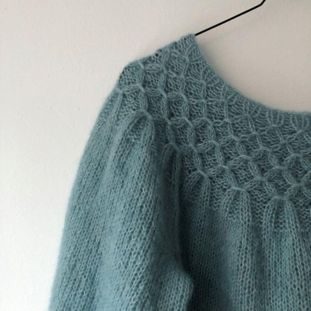 CaMaRose Schön Smock Sweater Strickanleitung - CaMaRose (PDF) bei bei bei bei Lieblingsgarn