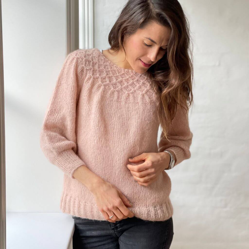 CaMaRose Schön Smock Sweater Strickanleitung - CaMaRose (PDF) bei bei bei bei Lieblingsgarn