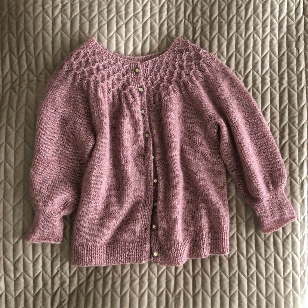 CaMaRose Susans Strickjacke Strickanleitung - CaMeRose (PDF) bei bei bei bei Lieblingsgarn