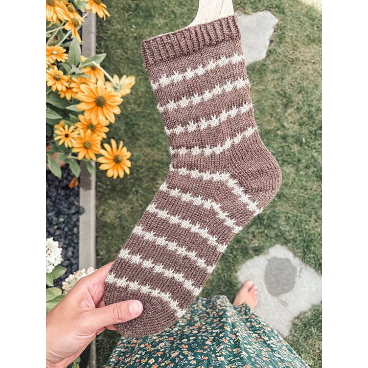 Carolin Balmes Pattern Friedas Mosaic Socken Strickanleitung - Carolin Balmes (PDF) bei bei bei bei Lieblingsgarn