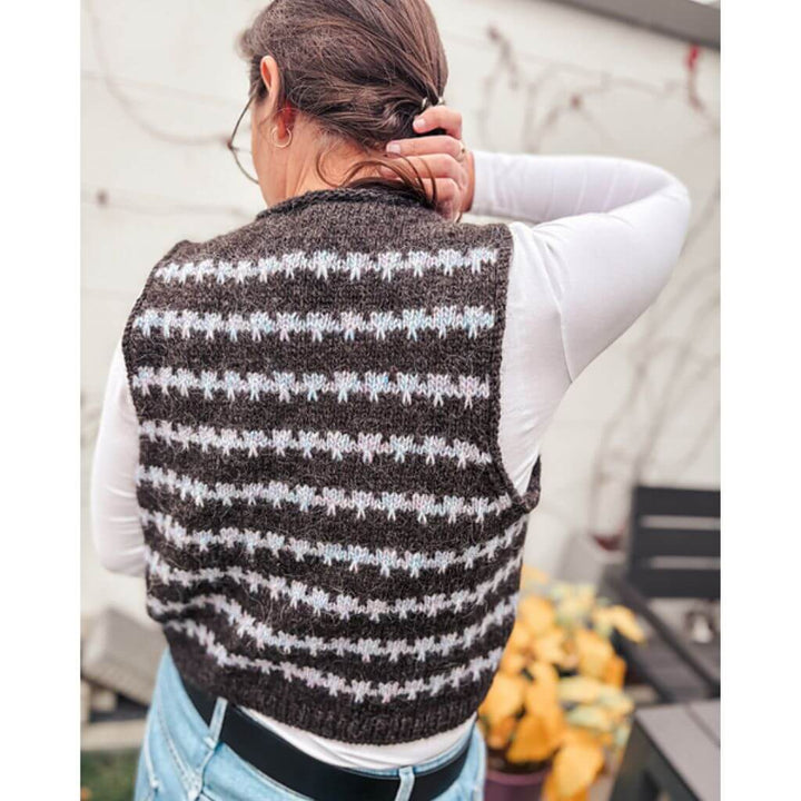Carolin Balmes Pattern Friedas Mosaic Weste Strickanleitung - Carolin Balmes (PDF) bei bei bei bei Lieblingsgarn