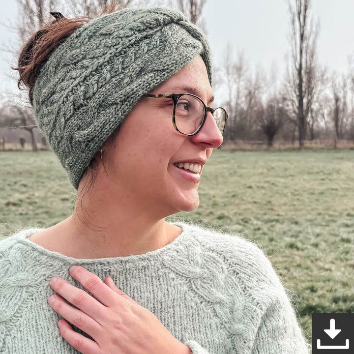 Carolin Balmes Pattern Ricardas Cable Headband Strickanleitung - Carolin Balmes (PDF) bei bei bei bei Lieblingsgarn