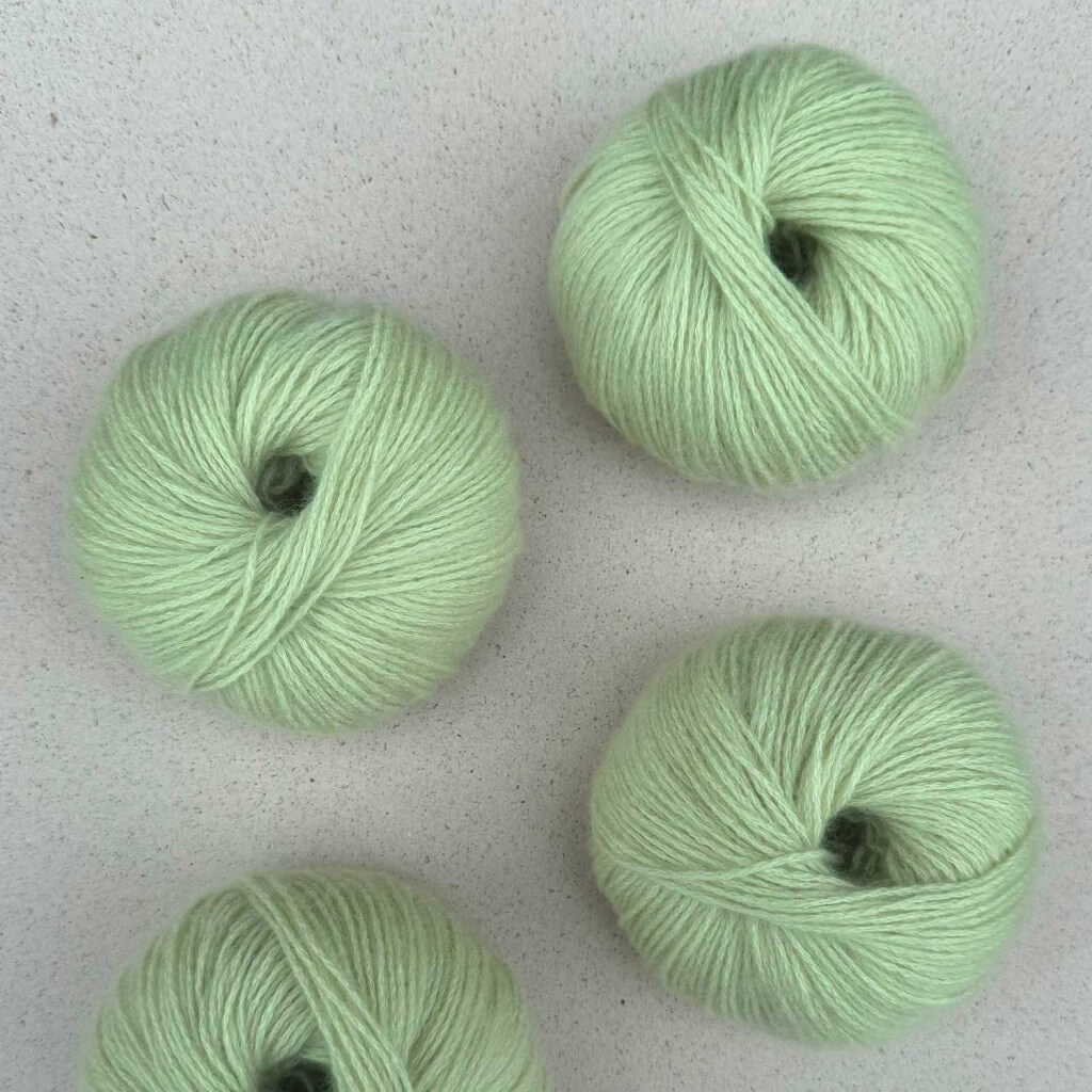 Pascuali Cashmere 6/28, Farbe 88 Frühlingsgrün – Kaschmir bei Lieblingsgarn