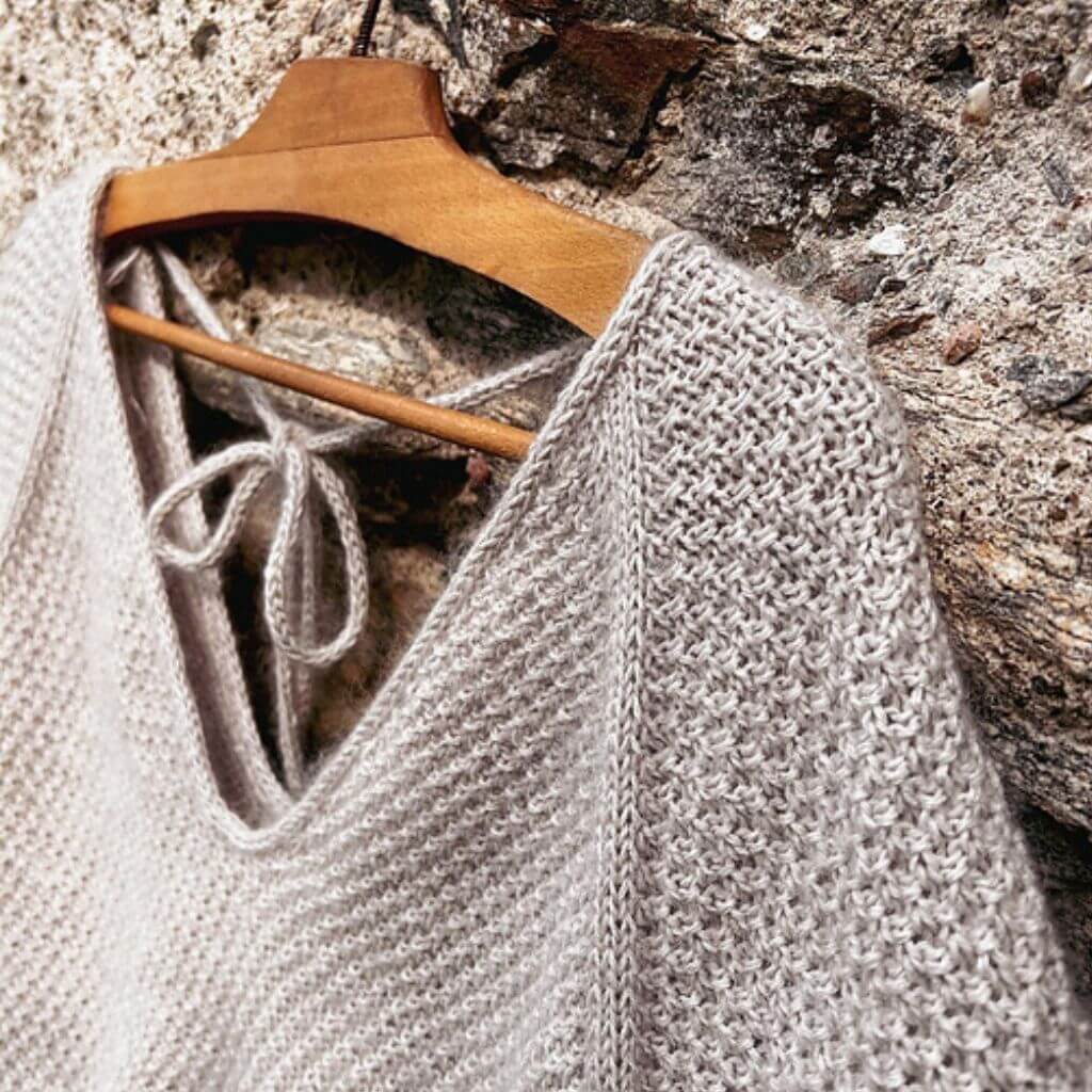 Carolin Reim Central Perk Blouse Anleitung - Carolin Reim (PDF) bei bei bei bei Lieblingsgarn