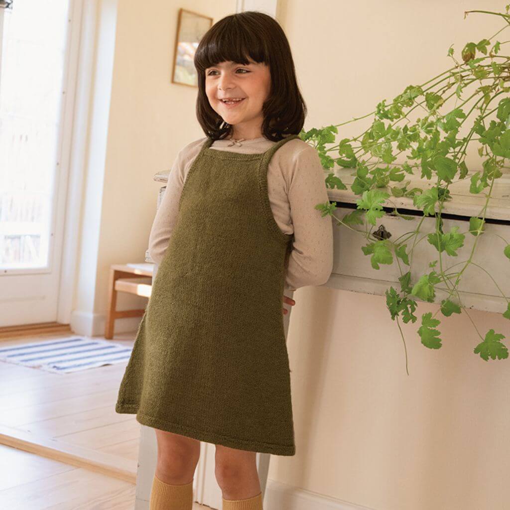 Sandnes Garn Pattern Kleid Clementine Dress Junior Strickanleitung - Sandnes Garn (Heft) bei bei bei bei Lieblingsgarn