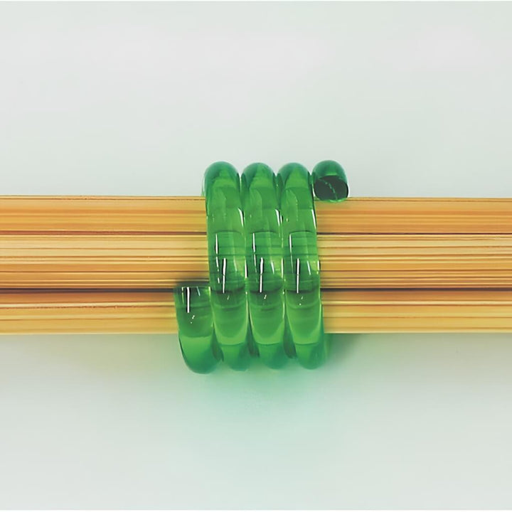Clover Spiralförmige Nadelhalterung groß, 3 Stk. bei bei bei bei Lieblingsgarn