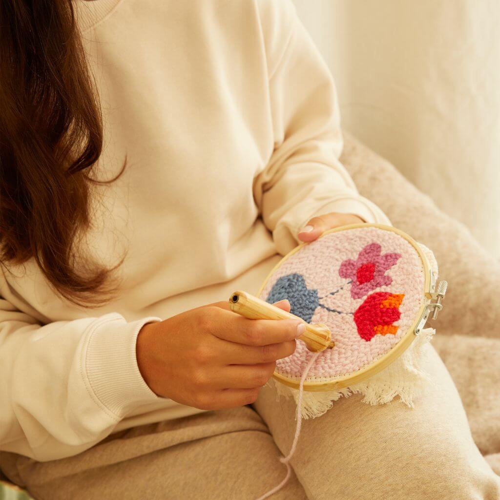 DMC Punch Needle Set Zarte Blumen bei bei bei bei Lieblingsgarn