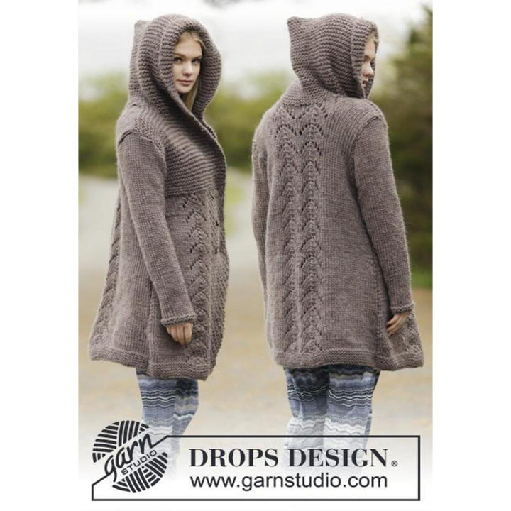 Into The Woods Jacke mit Kapuze Strickanleitung - Drops Design (PDF) bei Lieblingsgarn