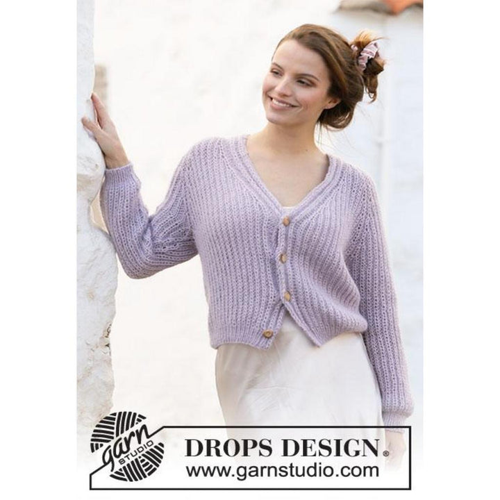 Lavender Breeze Strickjacke Strickanleitung - Drops Design (PDF)