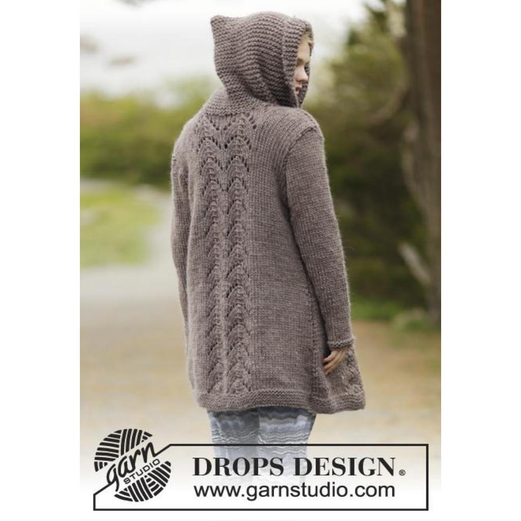 Into The Woods Jacke mit Kapuze Strickanleitung - Drops Design (PDF) bei Lieblingsgarn