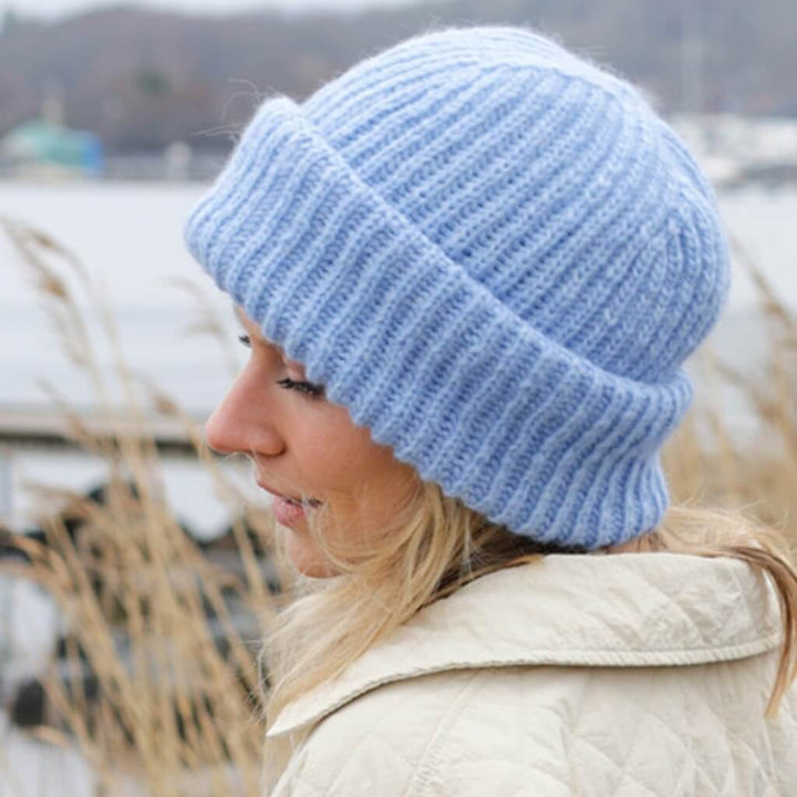 Drops Design Pattern Mütze Blue Jay Hat Strickset - Drops (PDF) bei bei bei bei bei bei bei Lieblingsgarn