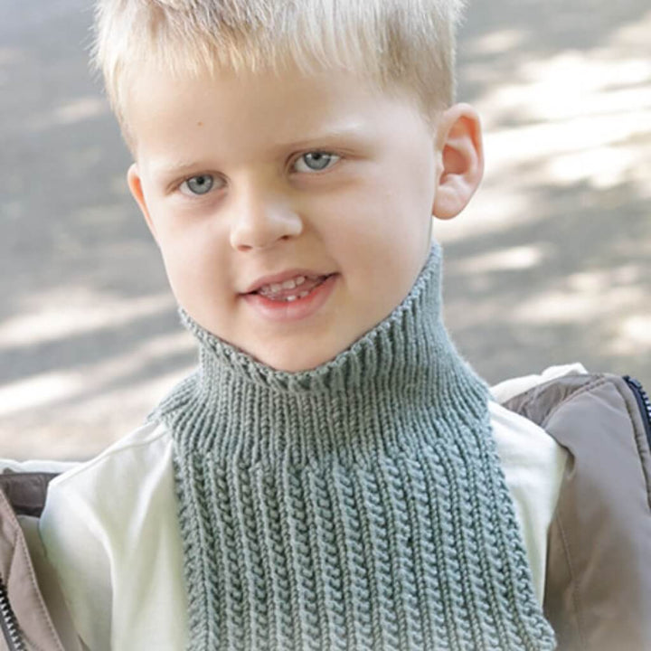 Drops Design Pattern Kragenschal Trailhead Neck Warmer Strickset - Drops (PDF) bei bei bei bei bei bei bei Lieblingsgarn