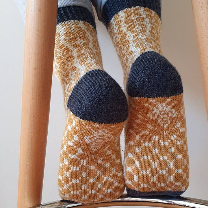 Ducathi Bee Creative Socks Strickanleitung - Ducathi (PDF) bei bei bei bei Lieblingsgarn