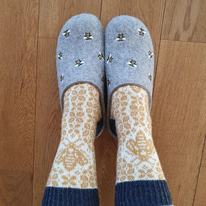 Ducathi Bee Creative Socks Strickanleitung - Ducathi (PDF) bei bei bei bei Lieblingsgarn