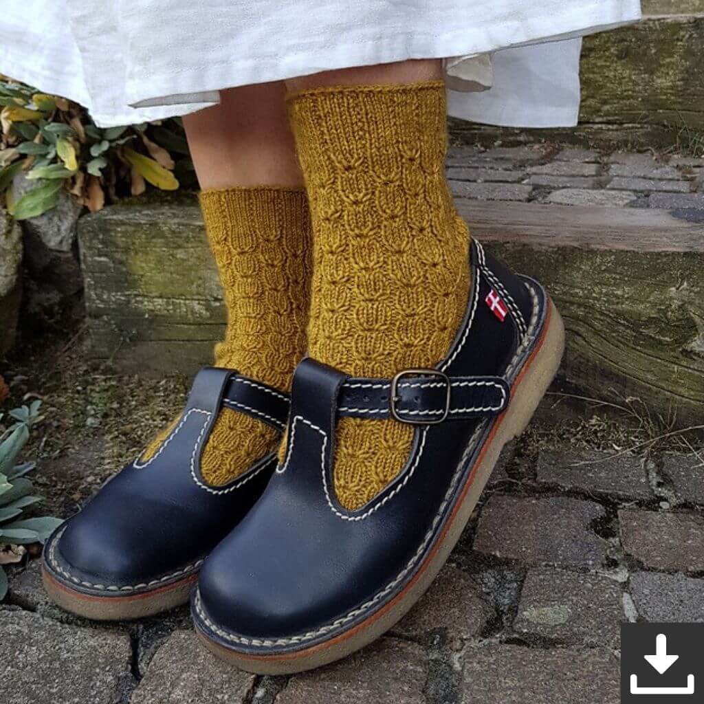 Ducathi Hazel Socks Strickanleitung - Ducathi (PDF) bei bei bei bei Lieblingsgarn