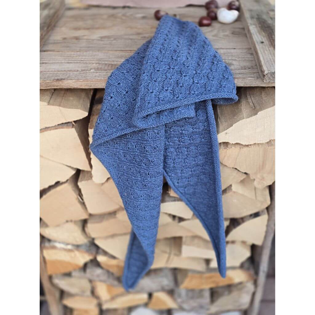 Ducathi Pattern Tuch Kleine Hazel Strickanleitung - Ducathi (PDF) bei bei bei bei Lieblingsgarn