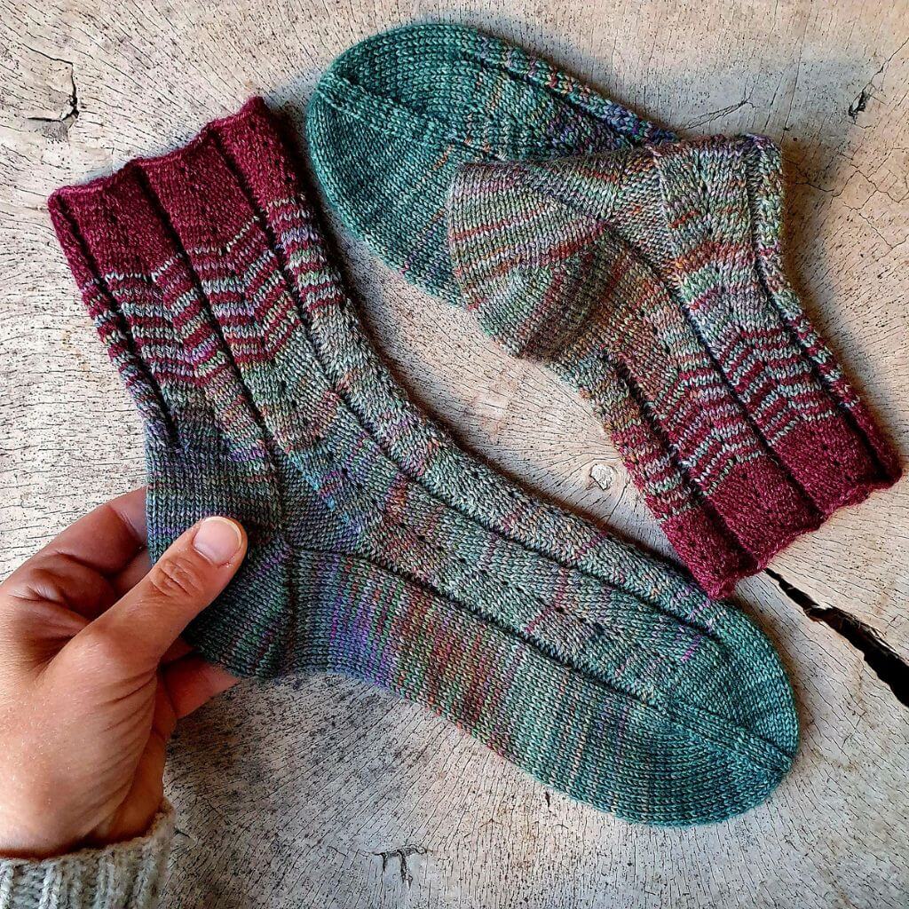 Ducathi Pattern Lane Socken Strickanleitung - Ducathi (PDF) bei bei bei bei Lieblingsgarn