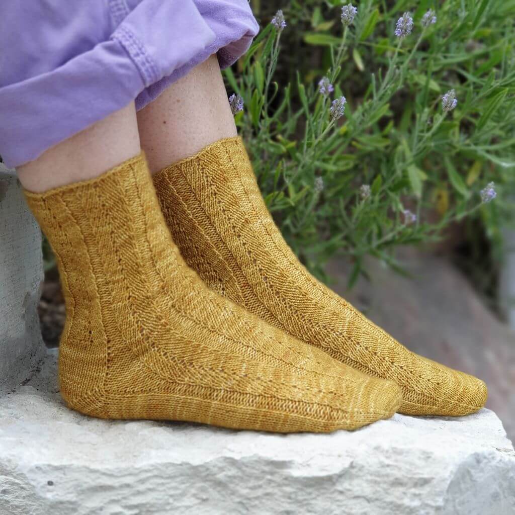 Ducathi Pattern Lane Socken Strickanleitung - Ducathi (PDF) bei bei bei bei Lieblingsgarn