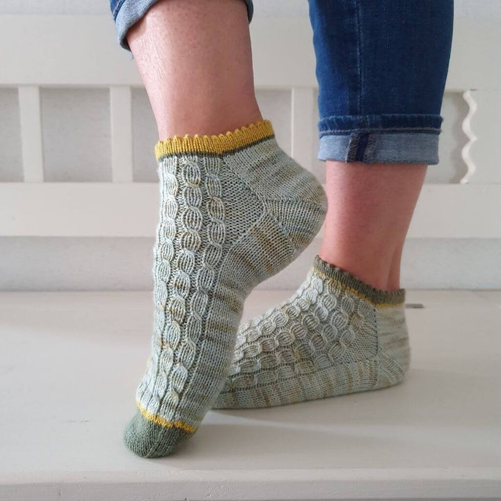 Ducathi Pattern Mausezahn Socken Strickanleitung - Ducathi (PDF) bei bei bei bei bei bei bei bei Lieblingsgarn
