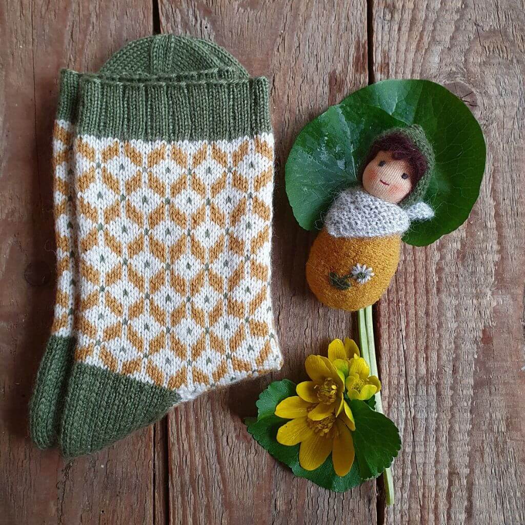 Ducathi Pattern Minipli Socken Strickanleitung - Ducathi (PDF) bei bei bei bei Lieblingsgarn