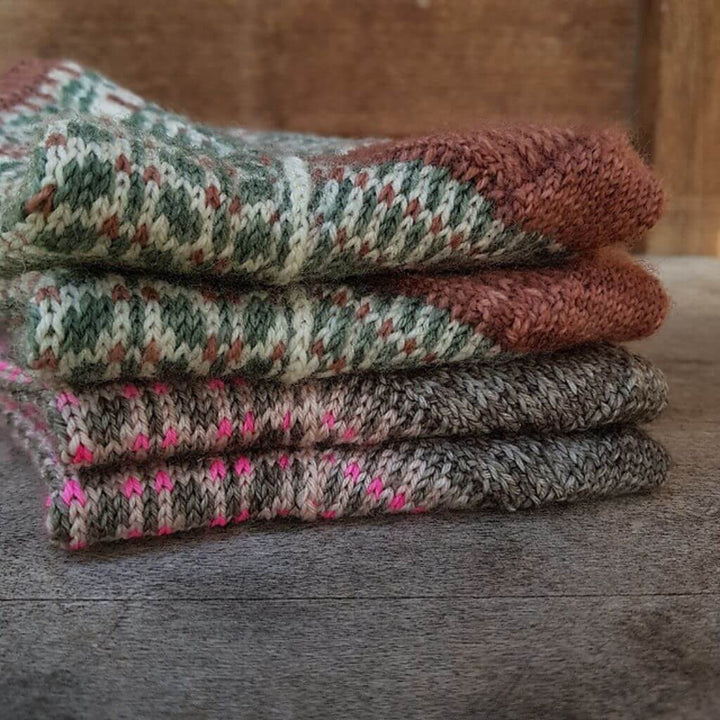 Ducathi Pattern Handschuhe Powerflowermittens Strickanleitung - Ducathi (PDF) bei bei bei bei Lieblingsgarn