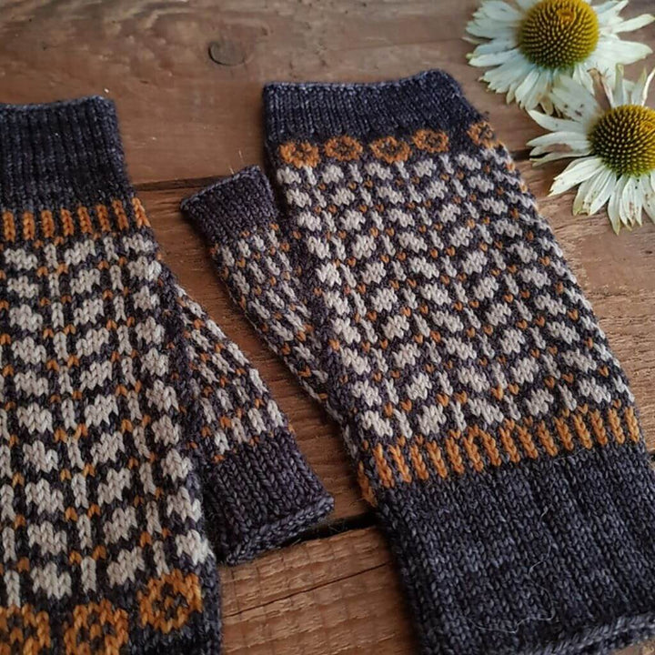 Ducathi Pattern Handschuhe Powerflowermittens Strickanleitung - Ducathi (PDF) bei bei bei bei Lieblingsgarn