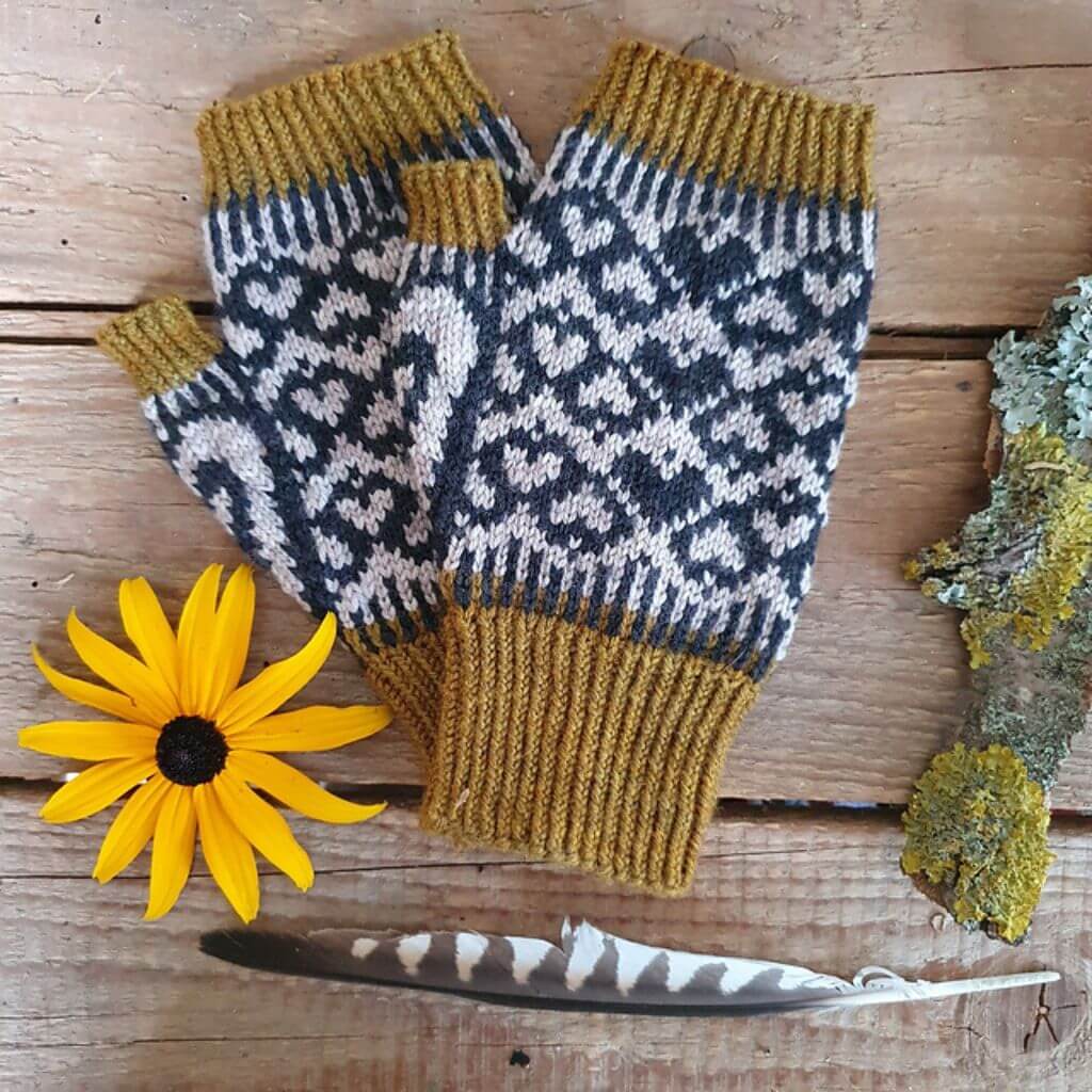 Ducathi Pattern Handschuhe Spread Your Love Mitts Strickanleitung - Ducathi (PDF) bei bei bei bei Lieblingsgarn