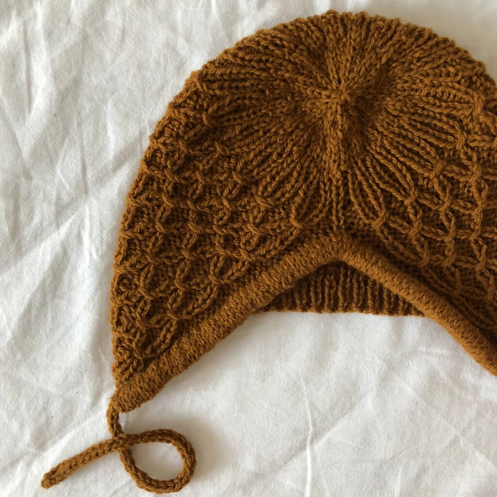 PetiteKnit Pattern Babymütze Karens Haube Strickanleitung - PetiteKnit (Heft) bei bei bei bei Lieblingsgarn