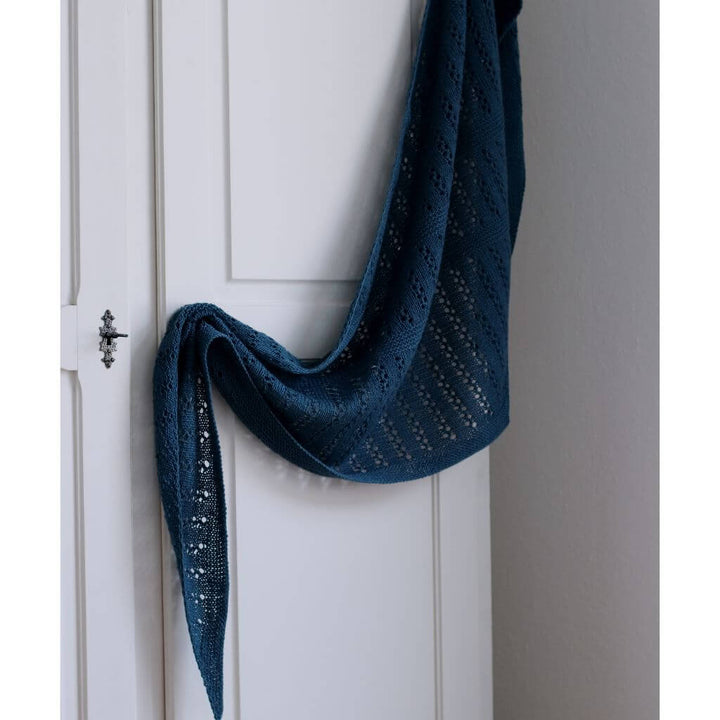Eviknitwear Pattern Schal Blaubeeren Shawl Strickanleitung - Eviknitwear (PDF) bei bei bei bei Lieblingsgarn