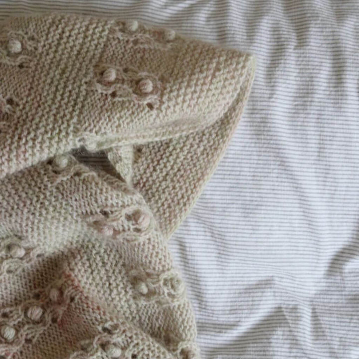 Eviknitwear Fruehling Shawl Strickanleitung - Eviknitwear (PDF) bei bei bei bei Lieblingsgarn