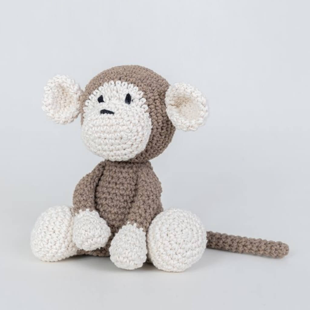 Hoooked Amigurumi Häkelset Monkey Mace bei bei bei bei Lieblingsgarn