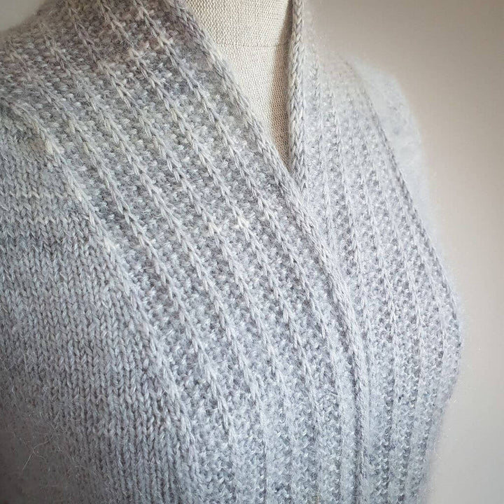 Feinmotorik Pattern All Used Up Cardigan Strickanleitung - Feinmotorik (PDF) bei bei bei bei Lieblingsgarn