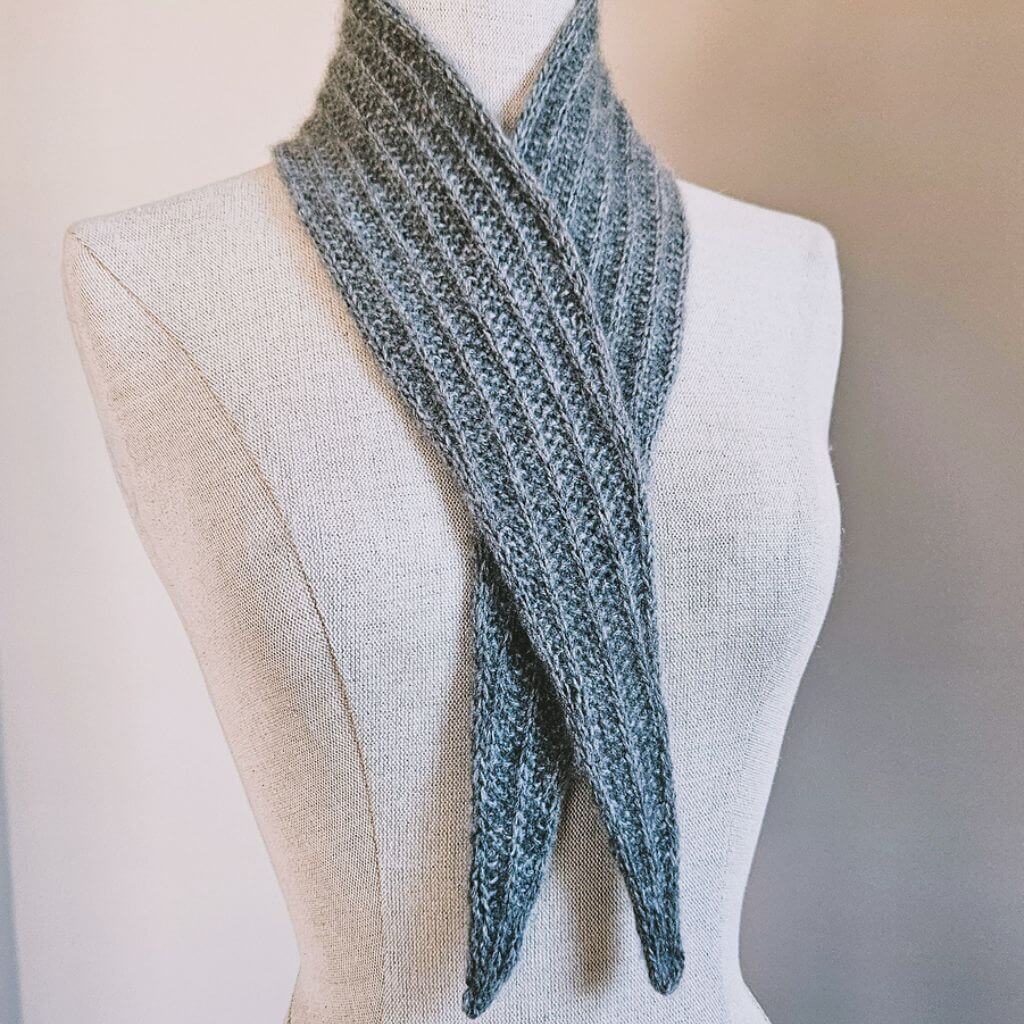 Feinmotorik Pattern All Used Up Scarf Strickanleitung - Feinmotorik (PDF) bei bei bei bei Lieblingsgarn