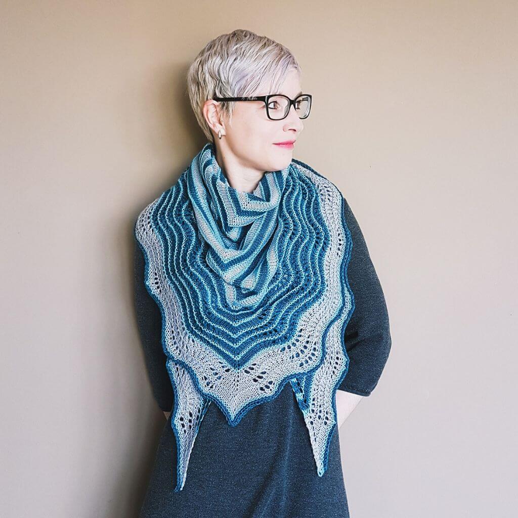 Feinmotorik Pattern Tuch Behind Blue Eyes Strickanleitung - Feinmotorik (PDF) bei bei bei bei Lieblingsgarn