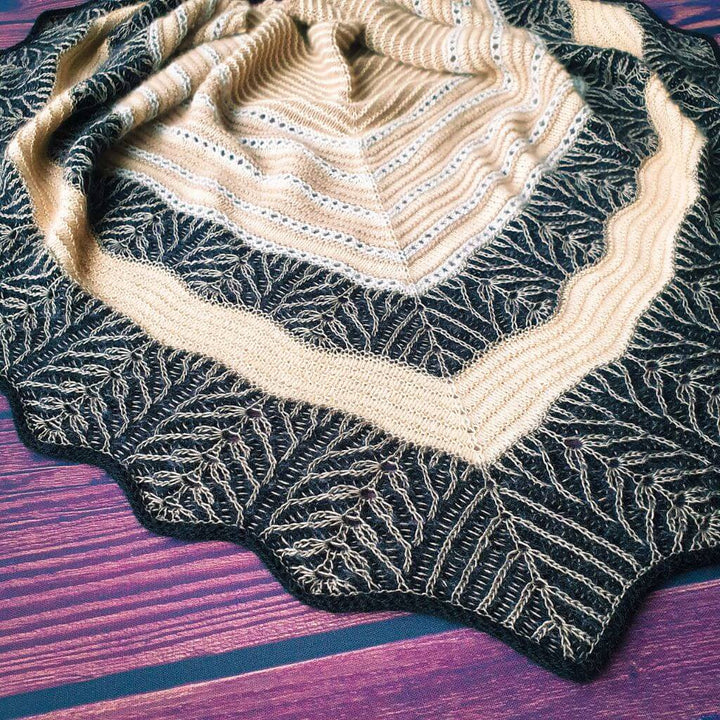 Feinmotorik Pattern Tuch Rokoko Strickanleitung - Feinmotorik (PDF) bei bei bei bei Lieblingsgarn