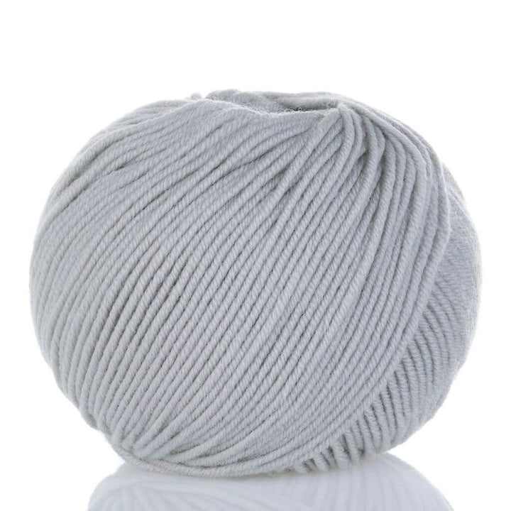 Ferner Wolle Merino 160, Farbe 420 silber – Merino bei Lieblingsgarn